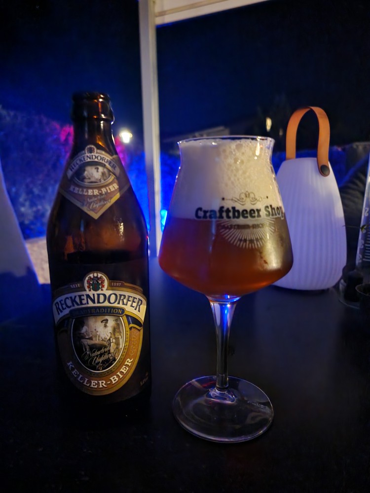 Reckendorfer Keller Bier